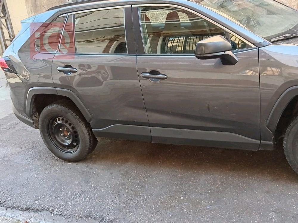 تويوتا راف 4